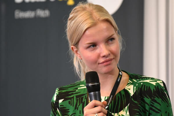 Studentin startet Nahrungsmittel-App Studentin startet Nahrungsmittel-App